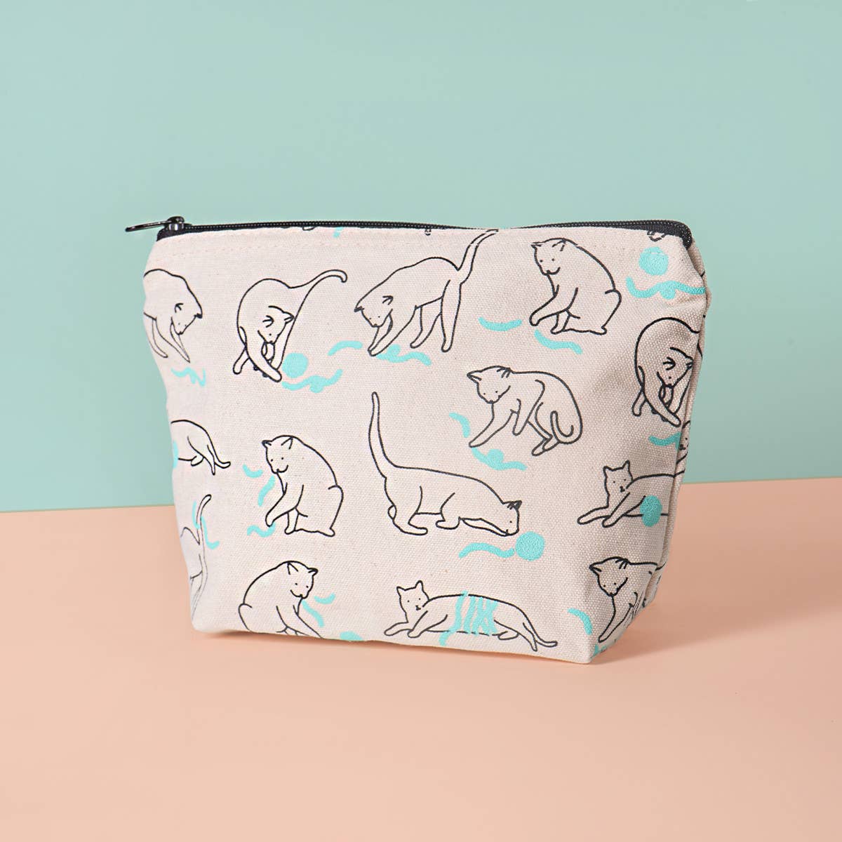 Cats Jumbo Pouch