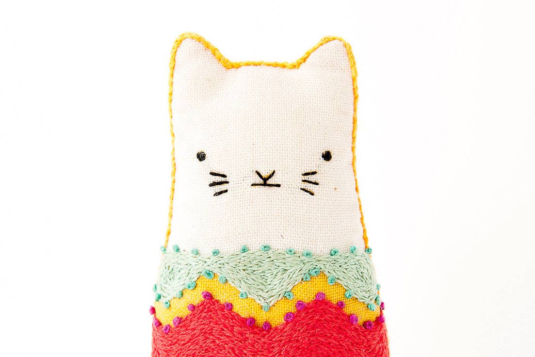 Fiesta Cat - Embroidery Kit